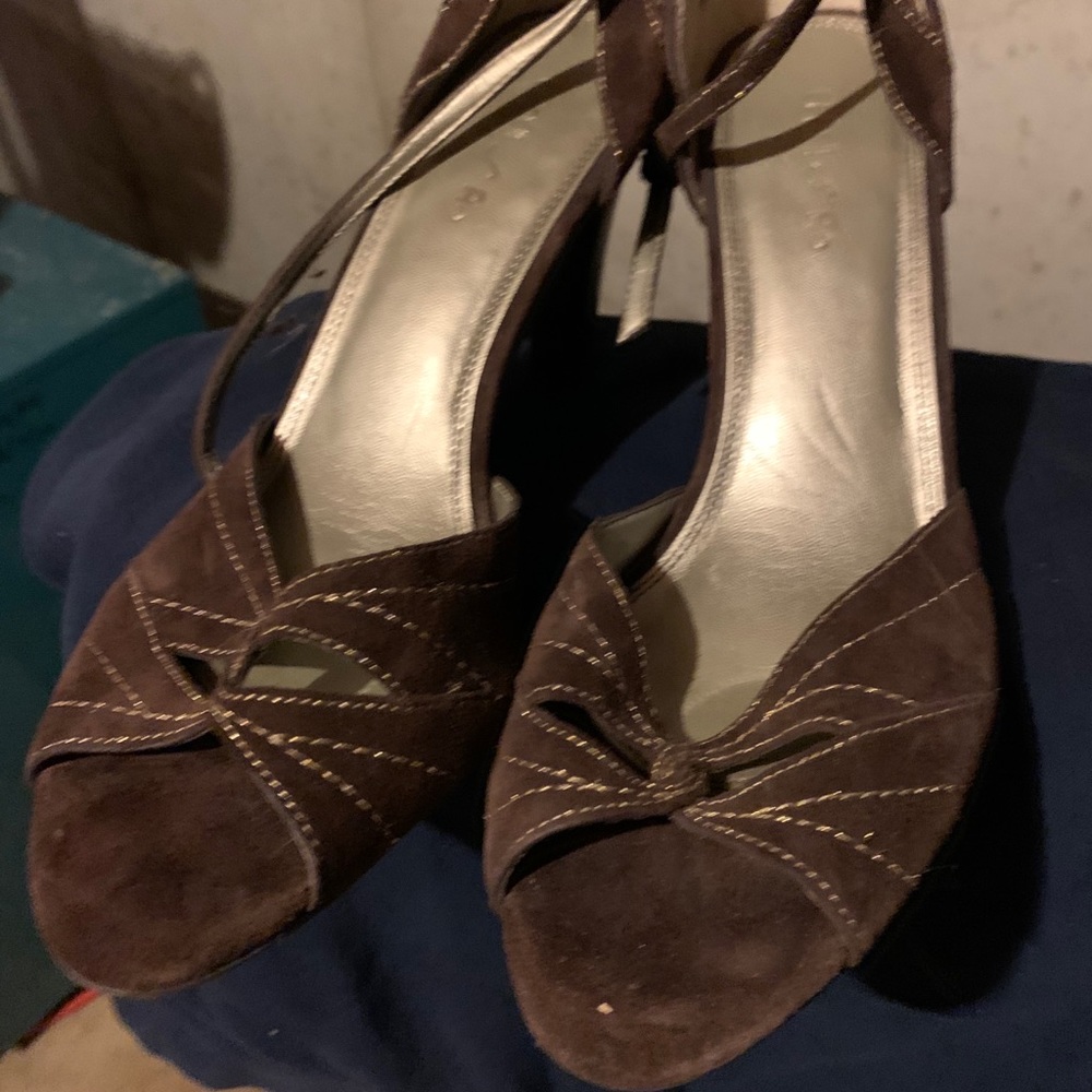 Brown suede heels